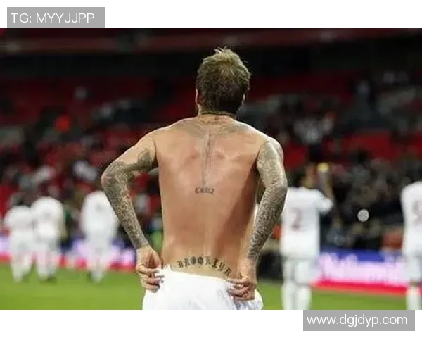 足球明星中午纹身图案揭秘个性与风格的完美结合与背后的故事